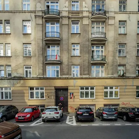 Bounty Center Sienna Apartment *